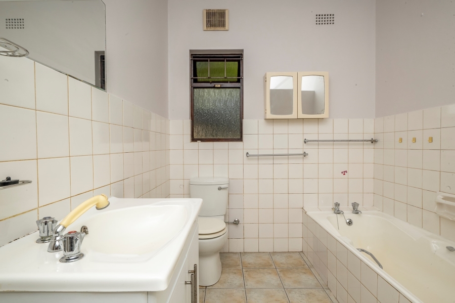 4 Bedroom Property for Sale in Durbanville Western Cape